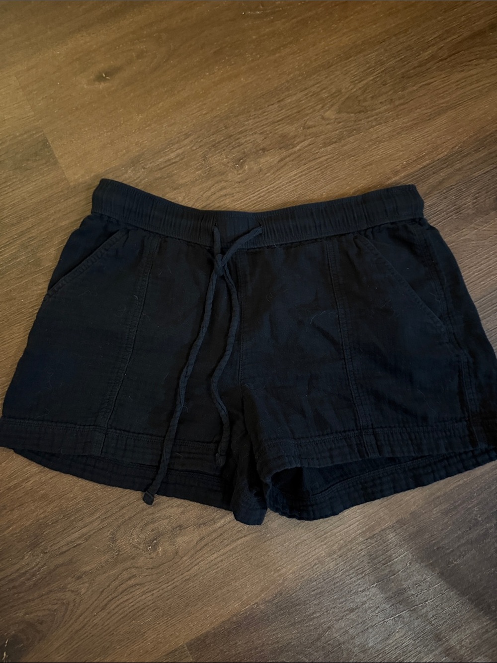 Loft Outlet Crinkle Texture Black Pull On Shorts